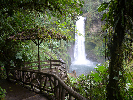 Poas Volcano & La Paz Waterfall Gardens tour